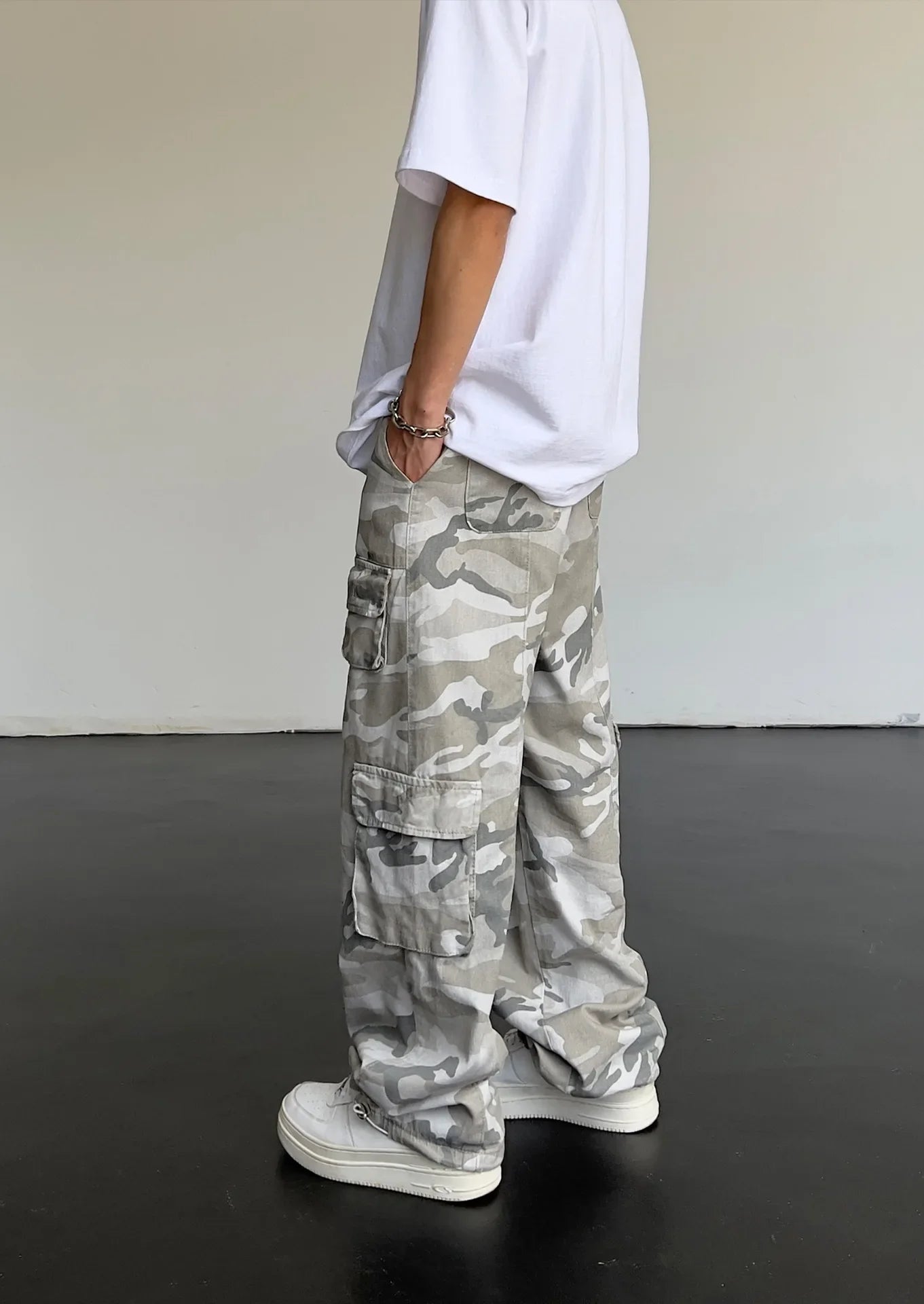Vintage American Style Camouflage Pants Men's Loose Straight Leg Cargo Pants